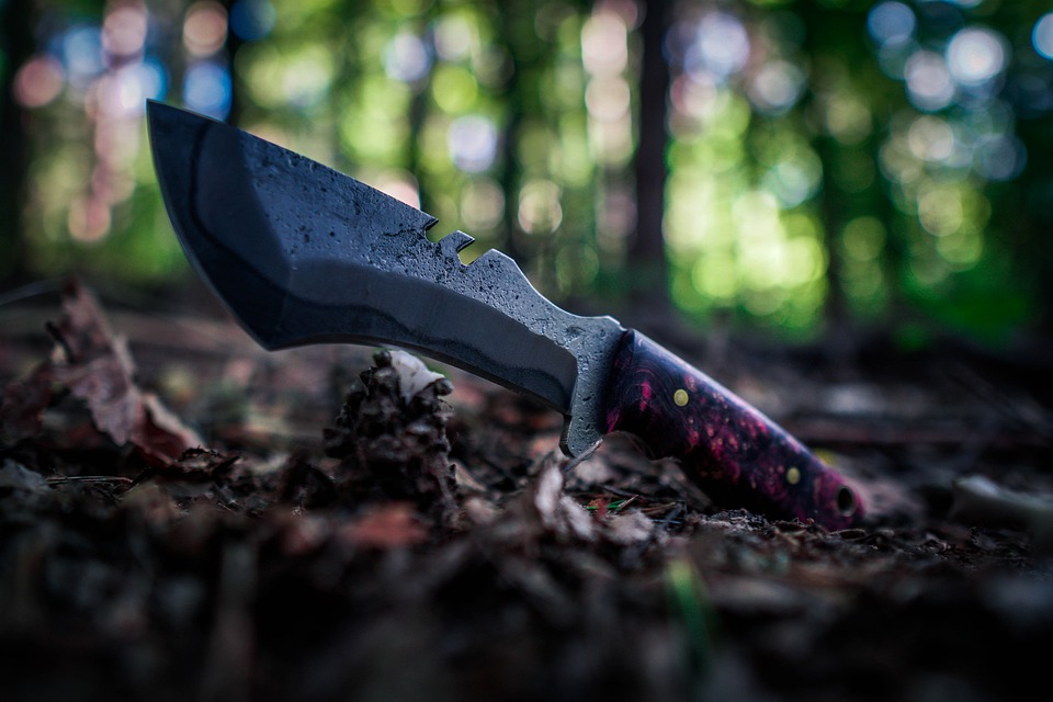 knife