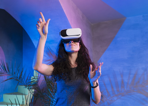 low-view-woman-wearing-vr-set_23-2148513422