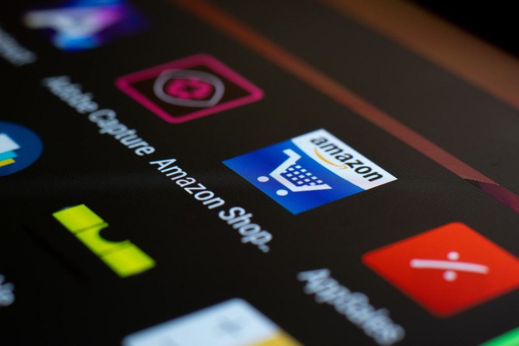 amazon-app-pexels-sagar-soneji-4560039