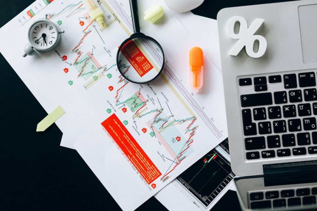 finance-graph-investing-pexels-photo-6120214