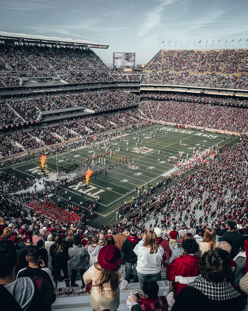 nfl-zabdiel-gonzalez-6XU8Xbrt95M-unsplash