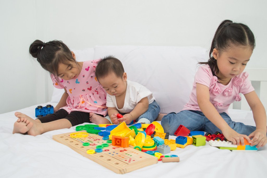 kids-playing